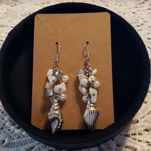 Silver tone earrings w/ pearls and beads!